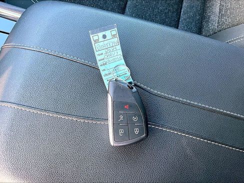 Used 2024 Chevrolet Traverse LS image 35