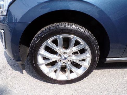 Certified 2019 Ford Expedition Limited w/ Equipment Group 302A image 4