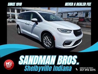 Used 2023 Chrysler Pacifica Touring-L