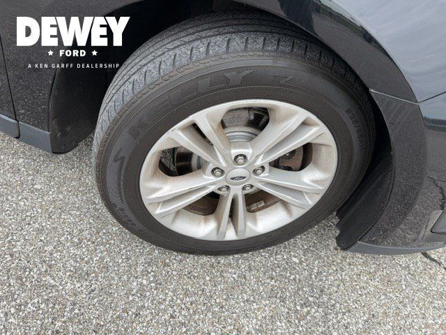 Used 2018 Ford Taurus SE FWD image 32