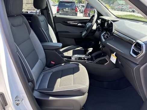 New 2026 Chevrolet TrailBlazer LT w/ Convenience Package image 27