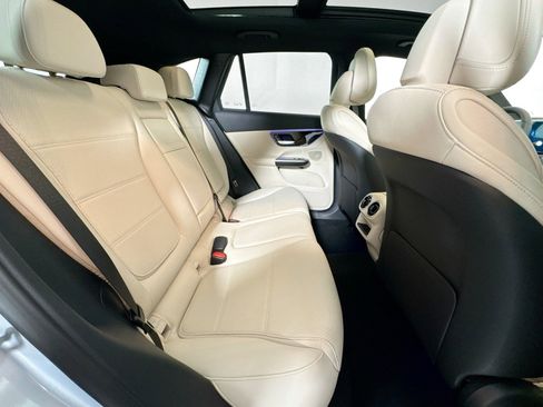 New 2026 Mercedes-Benz GLC 300 GLC 300 SUV image 25