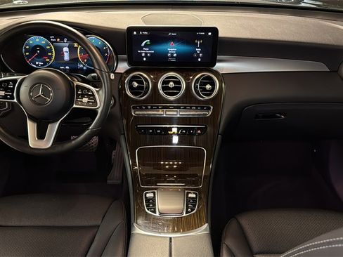 Used 2022 Mercedes-Benz GLC 300 4MATIC image 16