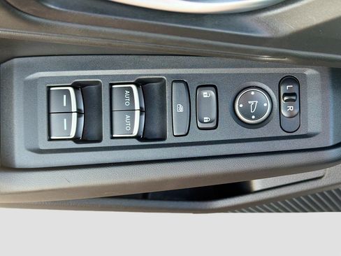 Used 2025 Honda Accord SE image 15