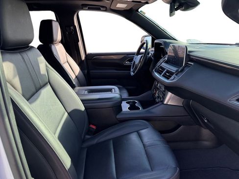Used 2024 Chevrolet Tahoe RST w/ Luxury Package RWD image 15