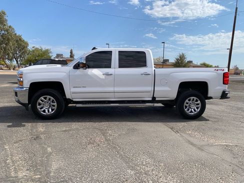 Used 2019 Chevrolet Silverado 2500 LTZ w/ Duramax Plus Package AWD/4WD image 3