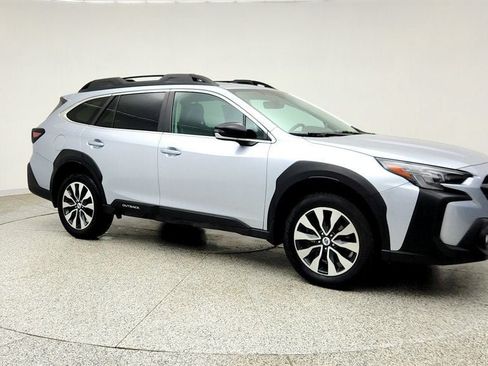Used 2024 Subaru Outback Limited AWD/4WD image 3