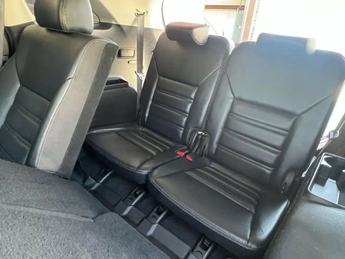Used 2019 Kia Sorento EX FWD image 46