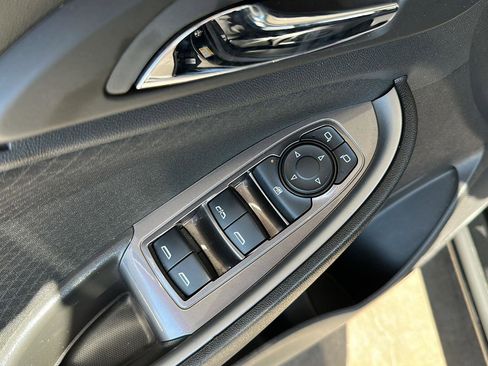 Used 2025 Chevrolet Malibu LT image 22