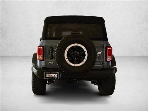 Used 2023 Ford Bronco Black Diamond w/ Sasquatch Package image 6