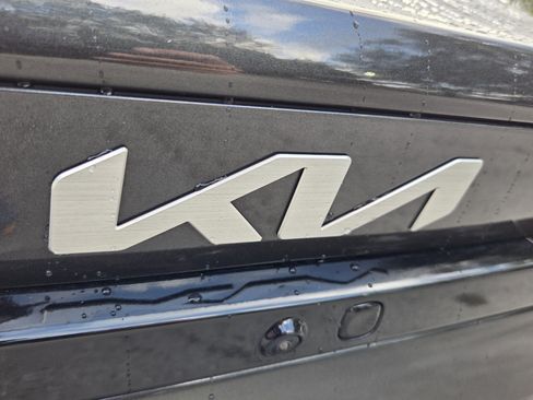 Used 2025 Kia K4 FWD image 18