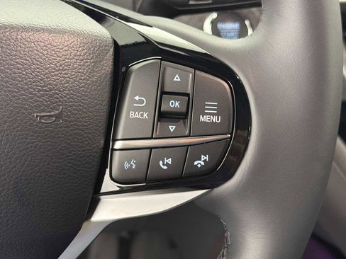 Used 2025 Ford Explorer Platinum image 27