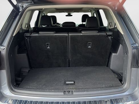 Used 2018 Volkswagen Atlas SEL Premium AWD/4WD image 9