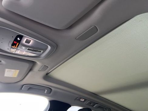 Used 2023 Volvo XC60 B5 Plus w/ Climate Package image 15