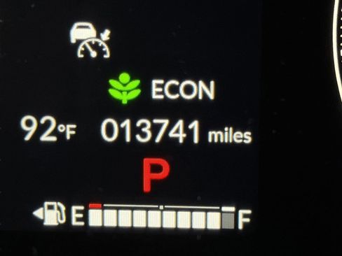 Used 2025 Honda HR-V LX image 20