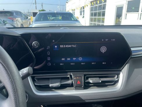 Used 2025 Chevrolet TrailBlazer LT image 21