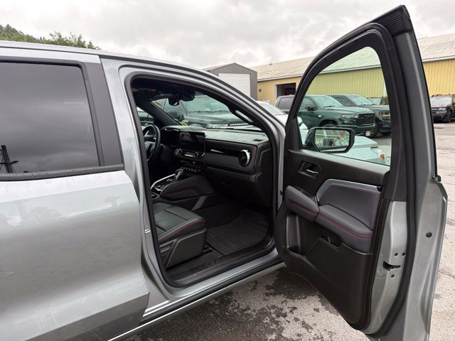 Used 2026 Chevrolet Colorado Z71 w/ Z71 Convenience Package 2 AWD/4WD image 34