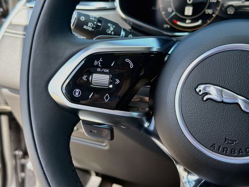 New 2026 Jaguar F-PACE R-Dynamic S AWD/4WD image 38