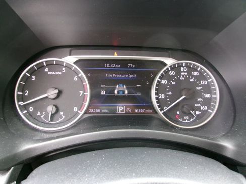 Used 2024 Nissan Sentra SV image 14