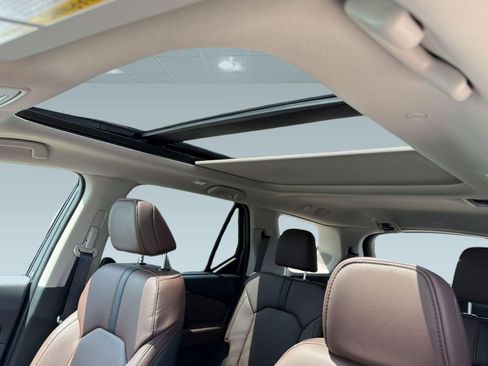 New 2026 Honda Pilot Touring image 12