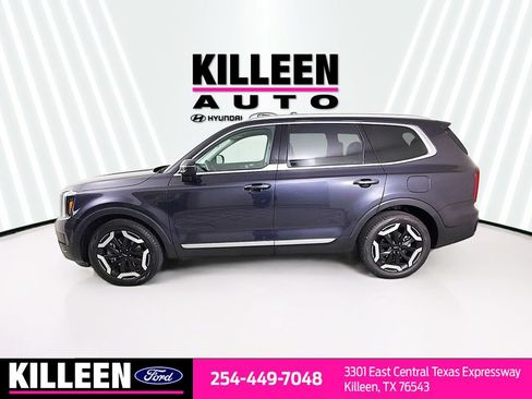 Used 2025 Kia Telluride S AWD/4WD image 4