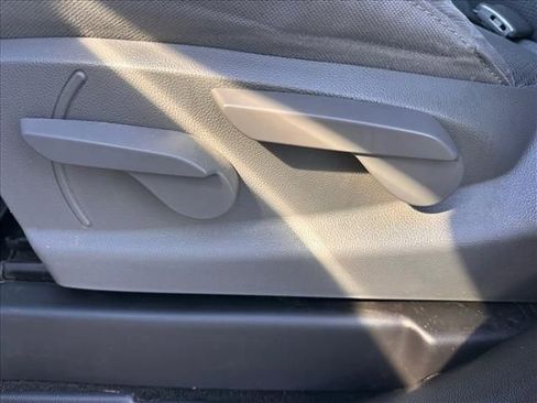 Used 2018 Chevrolet Silverado 1500 Custom w/ Custom Value Package image 19