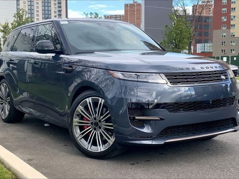 New 2026 Land Rover Range Rover Sport Dynamic SE AWD/4WD image 2