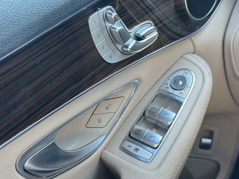 Used 2018 Mercedes-Benz C 300 Sedan image 19