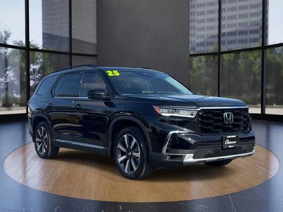 Used 2025 Honda Pilot Touring
