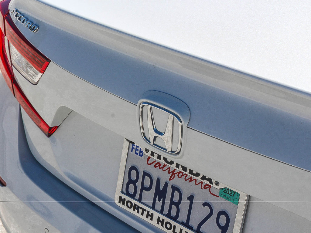 Used 2020 Honda Accord Touring image 8