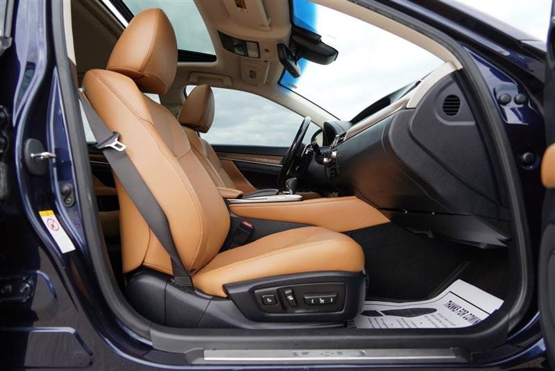Used 2018 Lexus GS 350 AWD w/ Premium Package image 66