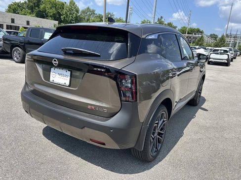 New 2026 Nissan Kicks SR w/ SR Premium Package AWD/4WD image 7