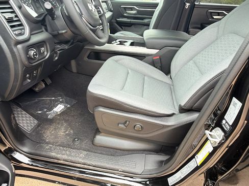 New 2026 RAM 1500 Big Horn AWD/4WD image 16