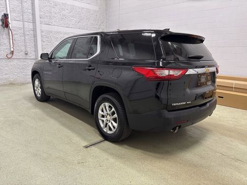Used 2019 Chevrolet Traverse LS image 5