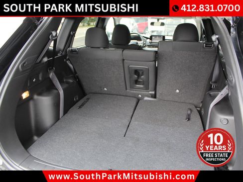 Used 2024 Mitsubishi Outlander ES AWD/4WD image 26