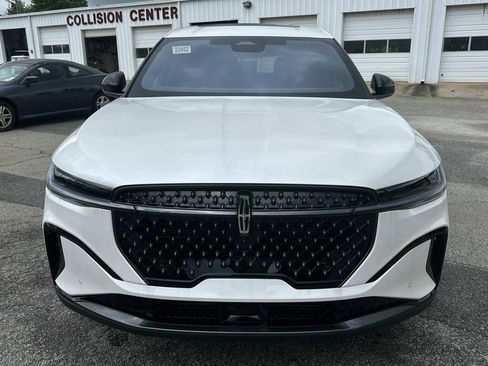 New 2025 Lincoln Nautilus Premier w/ Equipment Group 102A image 2