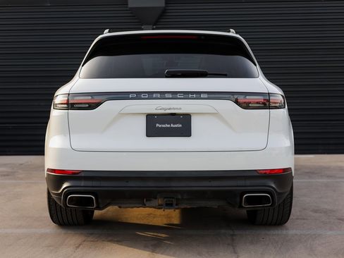 Certified 2023 Porsche Cayenne image 6
