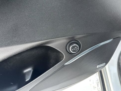 Used 2019 Buick Enclave Premium image 22