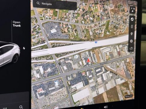 Used 2019 Tesla Model 3 Mid Range image 16