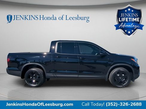 New 2026 Honda Ridgeline Black Edition image 2