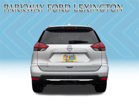 Used 2019 Nissan Rogue SL image 6