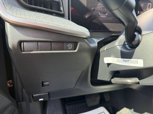 Used 2026 Nissan Kicks SV FWD image 25
