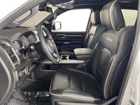 Used 2024 RAM 1500 Laramie AWD/4WD image 18