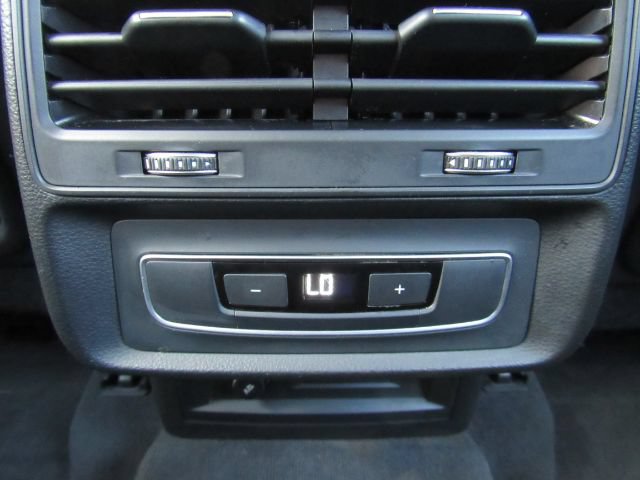 Used 2022 Audi Q7 3.0T Premium w/ Convenience Package AWD/4WD image 30