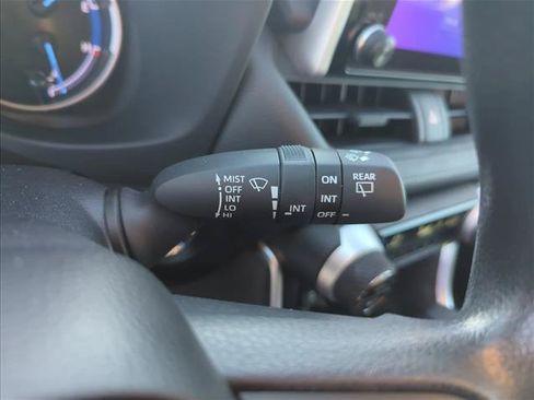 Certified 2025 Toyota RAV4 XLE AWD/4WD image 18