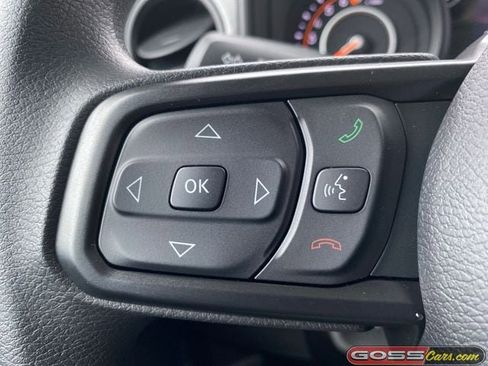 New 2026 Jeep Gladiator Sport AWD/4WD image 17