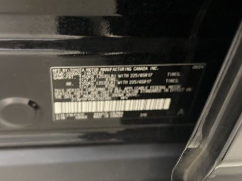 Used 2024 Toyota RAV4 XLE w/ Convenience Package FWD image 11