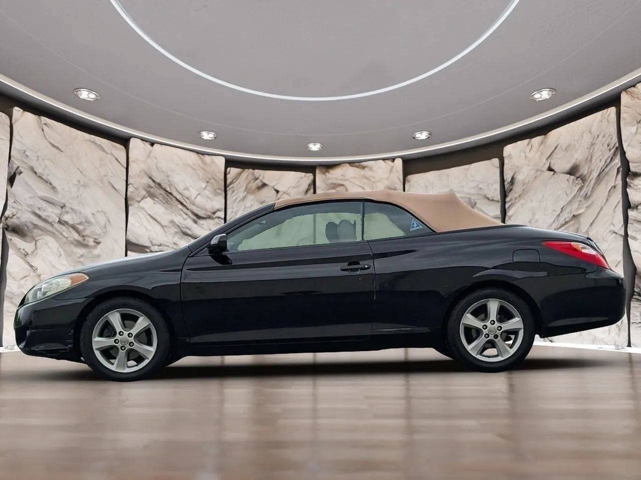 Used 2006 Toyota Solara SE FWD image 5