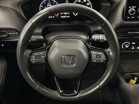 Used 2023 Honda HR-V Sport image 4
