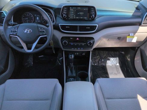 Certified 2021 Hyundai Tucson SE image 16